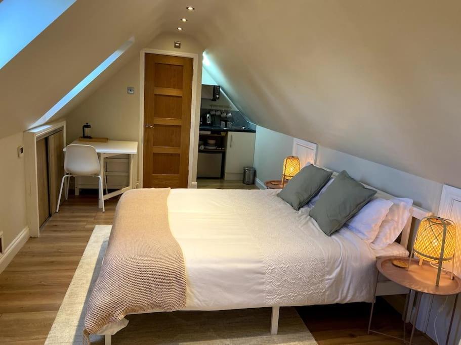 The Little Gable Appartement Wavendon Buitenkant foto